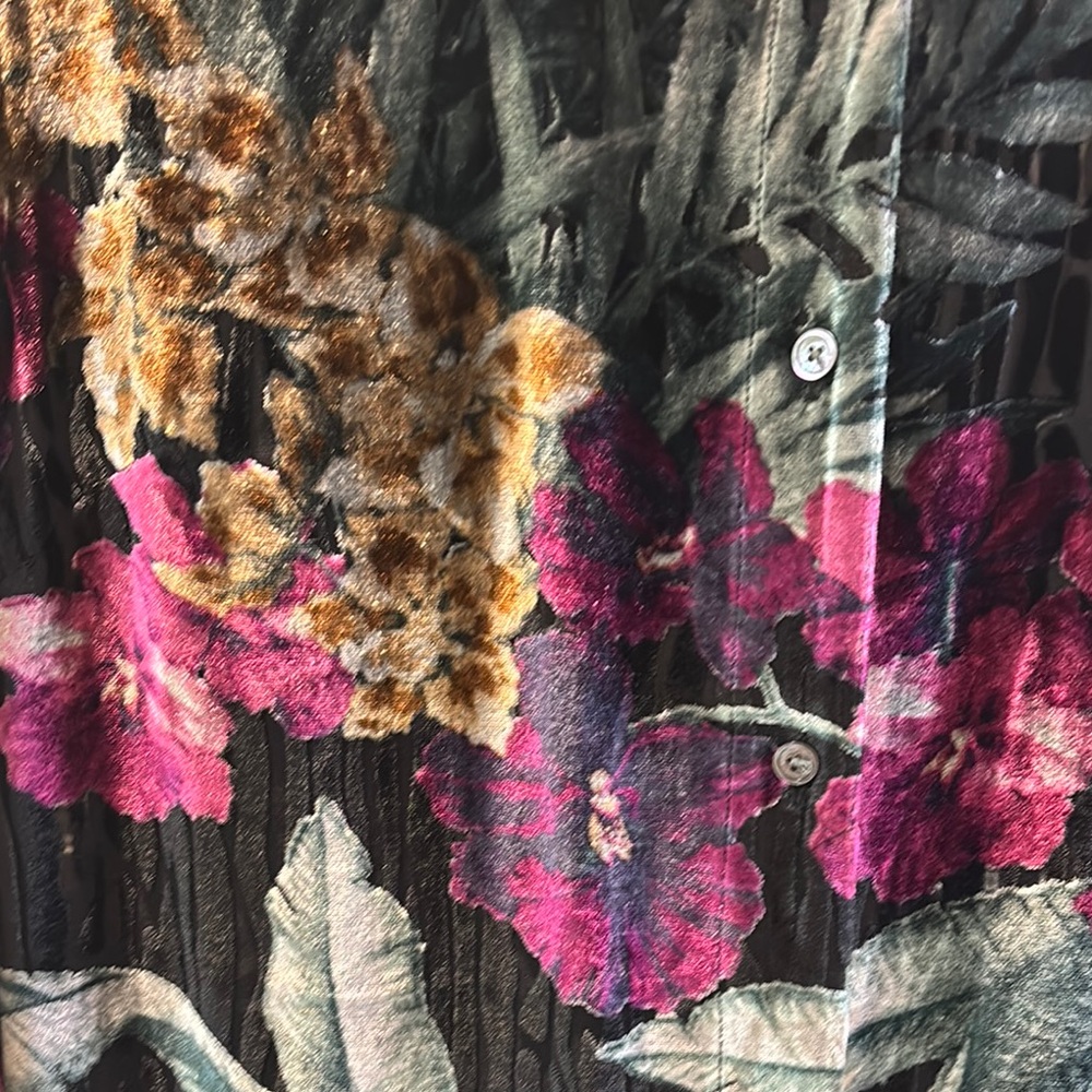 Tommy Bahamas velvet orchid, print blouse